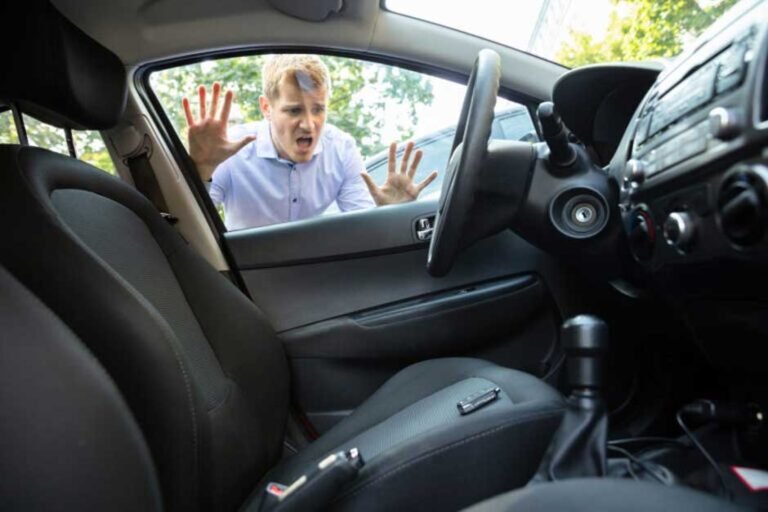 8 Simple and Practical Tips to Avoid Car Lockouts